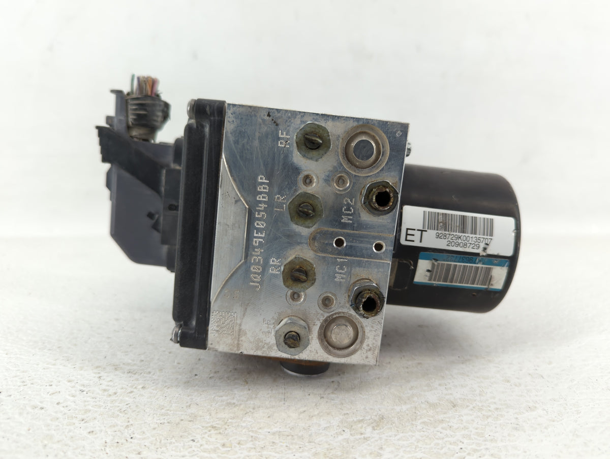 2011 Chevrolet Malibu Anti-Lock Brake ABS Pump Module Actuator OEM P/N:20908731 20908729 Fits OEM Used Auto Parts - Oemuseda