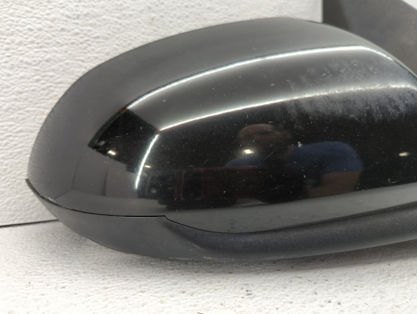 2008-2012 Chevrolet Malibu Passenger Side View Mirror - Right Door Mirror OEM Used - Oemusedautoparts1.com