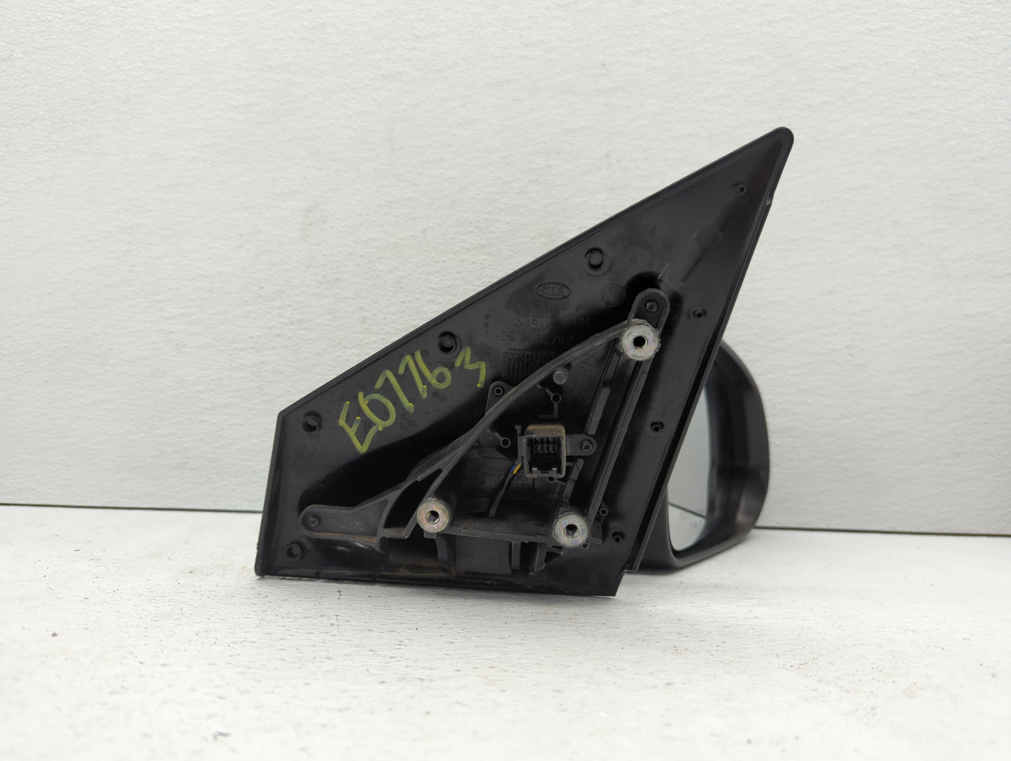 2008-2012 Chevrolet Malibu Passenger Side View Mirror - Right Door Mirror OEM Used - Oemusedautoparts1.com