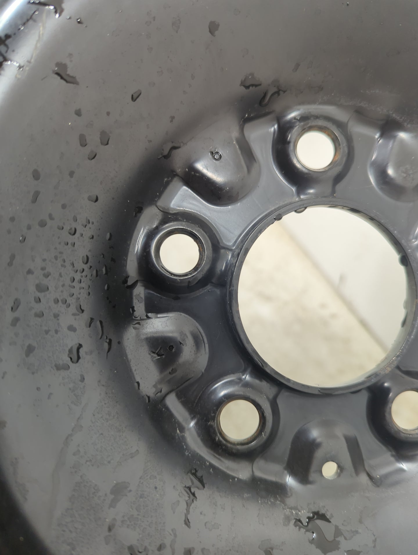 2004-2012 Chevrolet Malibu Spare Donut Tire Wheel Rim Oem 5036563 - Oemusedautoparts1.com