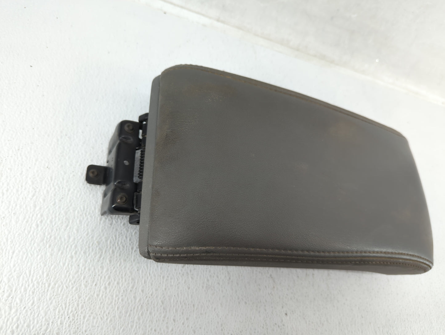2008-2012 Chevrolet Malibu Center Console Armrest Cover Lid - Oemusedautoparts1.com