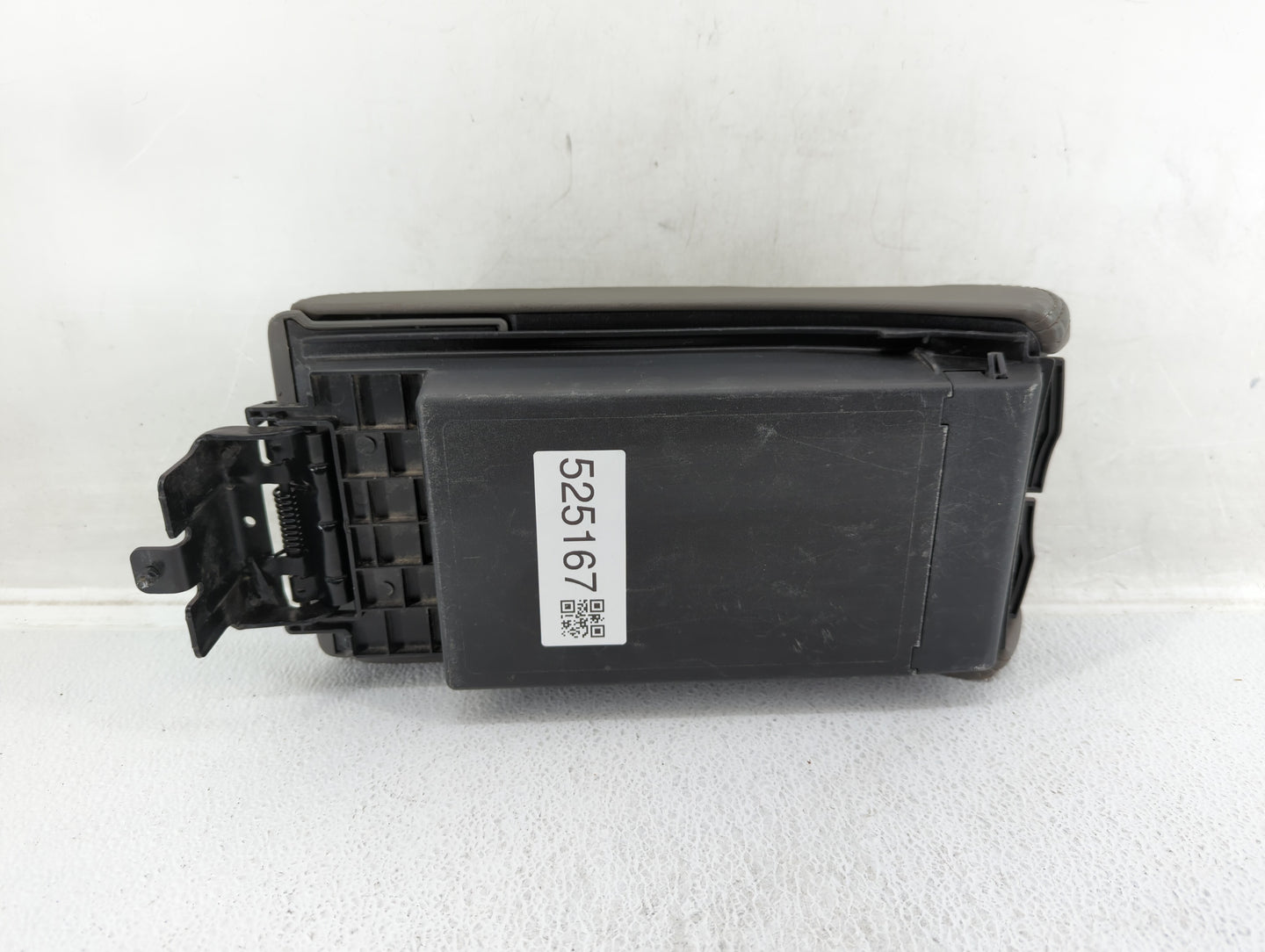 2008-2012 Chevrolet Malibu Center Console Armrest Cover Lid - Oemusedautoparts1.com