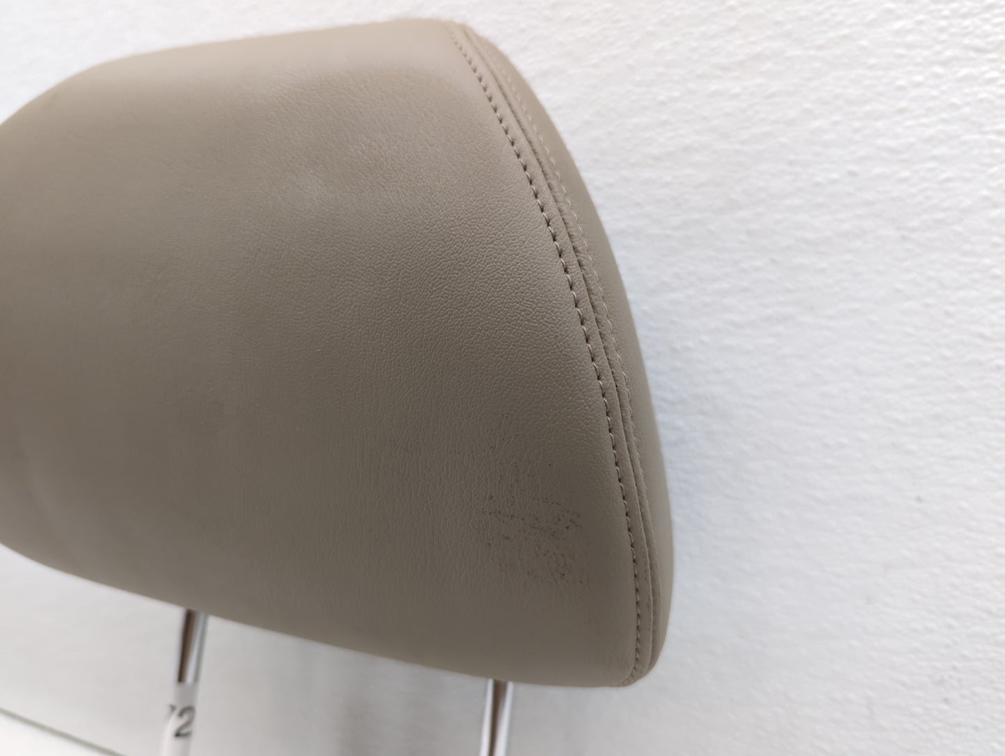 2011-2012 Chevrolet Malibu Headrest Head Rest Rear Seat Beige - Oemusedautoparts1.com