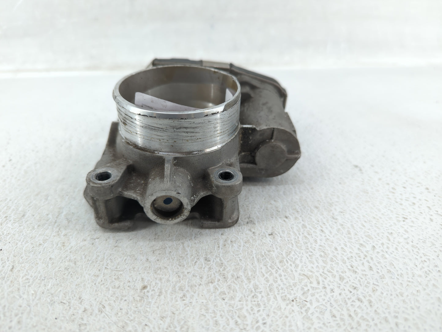 2008-2012 Chevrolet Malibu Throttle Body P/N:2570AA 186AA Fits Fits 2007 2008 2009 2010 2011 2012 OEM Used Auto Parts - Oemu