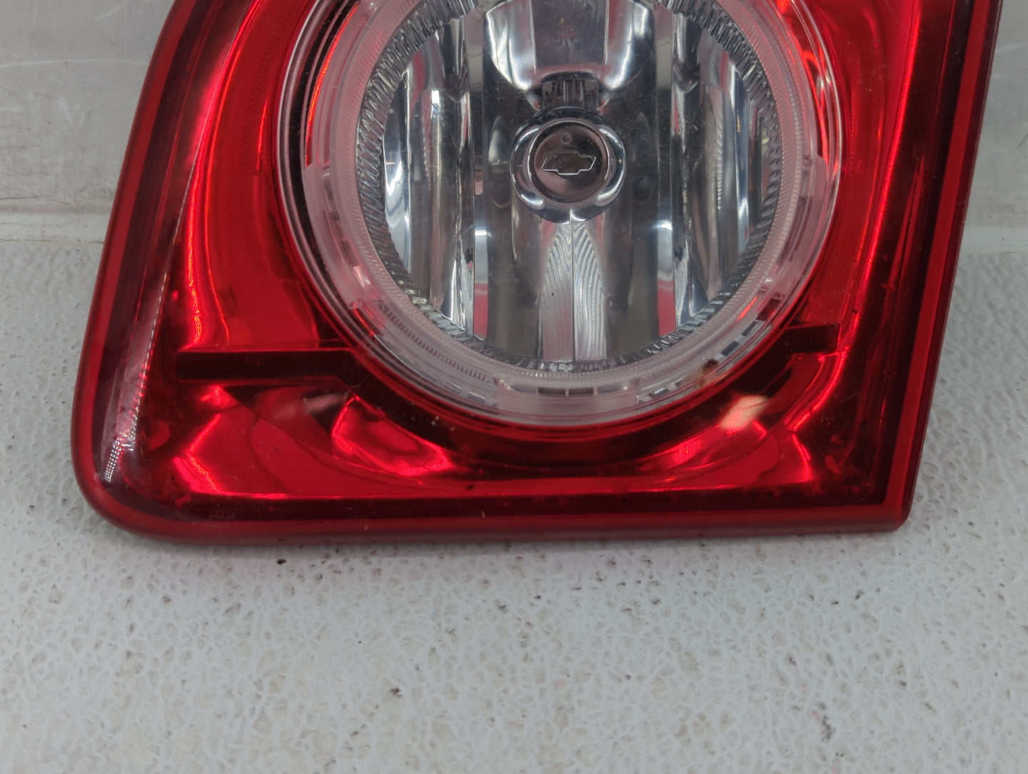 2008-2012 Chevrolet Malibu Tail Light Assembly Passenger Right OEM Fits Fits 2008 2009 2010 2011 2012 OEM Used Auto Parts - 