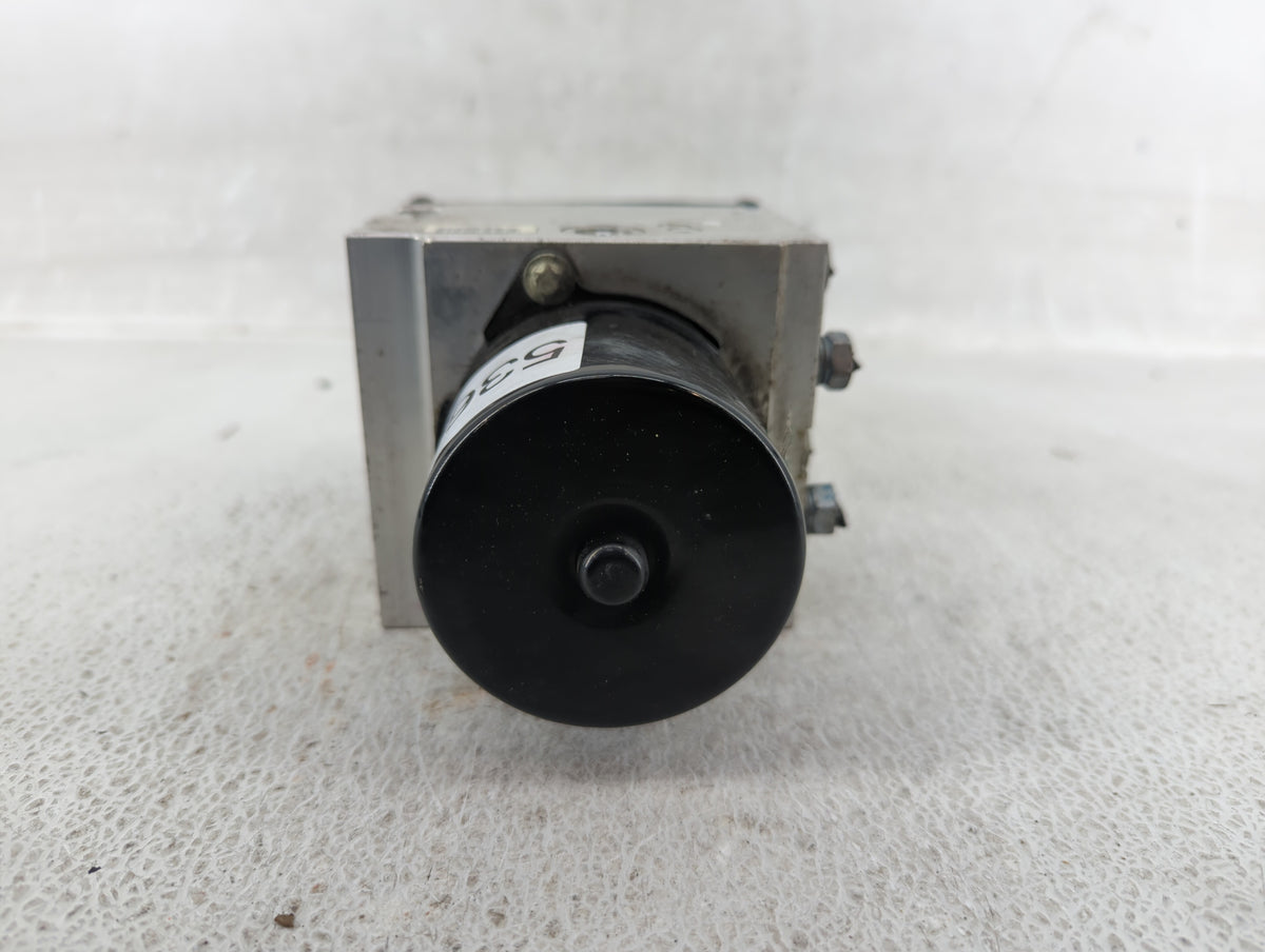 2011 Chevrolet Malibu Anti-Lock Brake ABS Pump Module Actuator OEM P/N:20908729 20908731 Fits OEM Used Auto Parts - Oemuseda