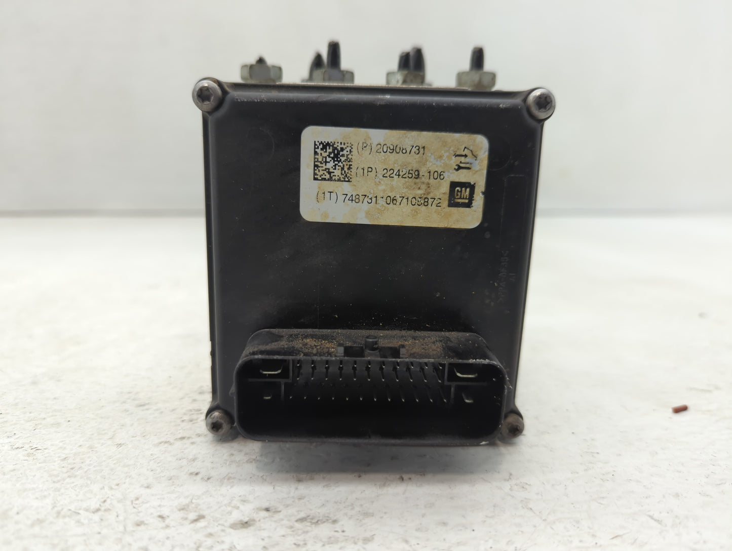 2011 Chevrolet Malibu ABS Pump Control Module Replacement P/N:20908729 Fits OEM Used Auto Parts - Oemusedautoparts1.com