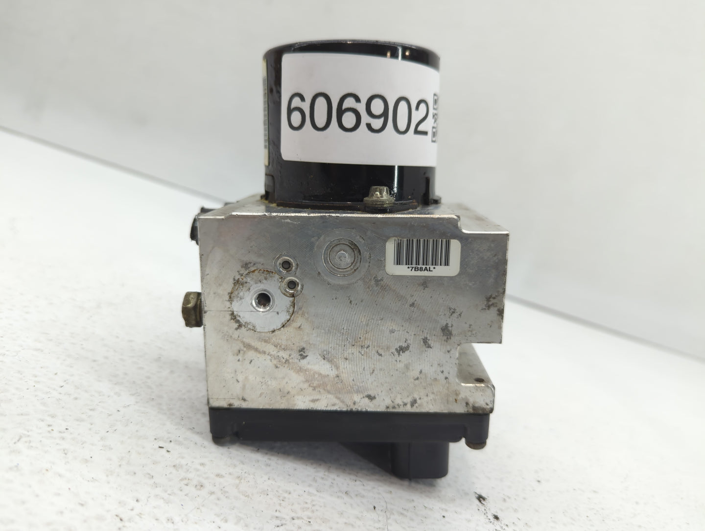 2011 Chevrolet Malibu ABS Pump Control Module Replacement P/N:20908731 20908729 Fits OEM Used Auto Parts - Oemusedautoparts1