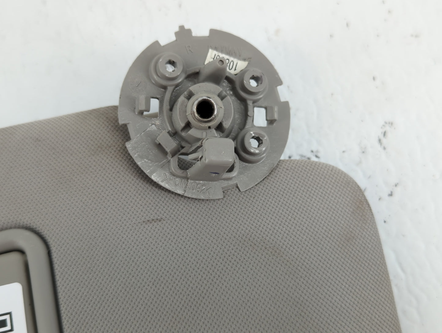 2004-2012 Chevrolet Malibu Sun Visor Shade Replacement Passenger Right Mirror Fits Fits 2004 2005 2008 2009 2010 2011 2012 O