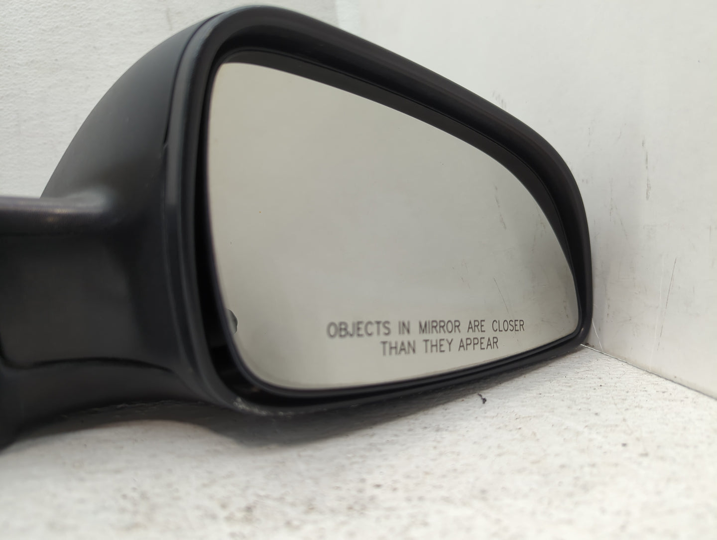 2008-2012 Chevrolet Malibu Passenger Side View Mirror - Right Door Mirror OEM Used - Oemusedautoparts1.com