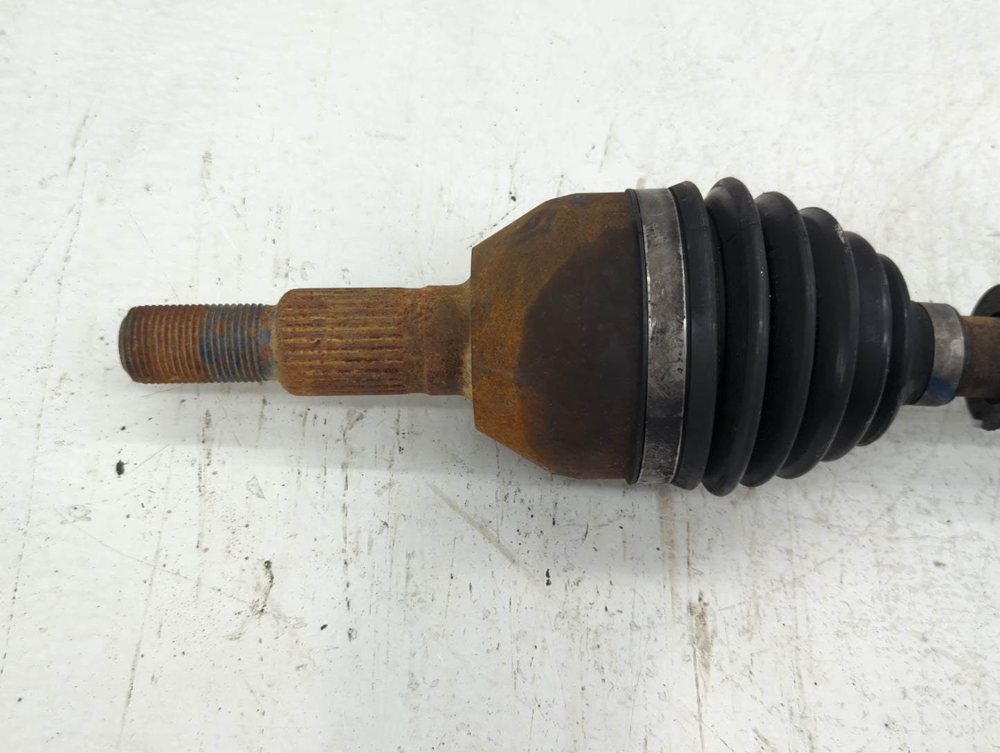 2009-2012 Chevrolet Malibu Axle Shaft Front Driver Cv C/v - Oemusedautoparts1.com