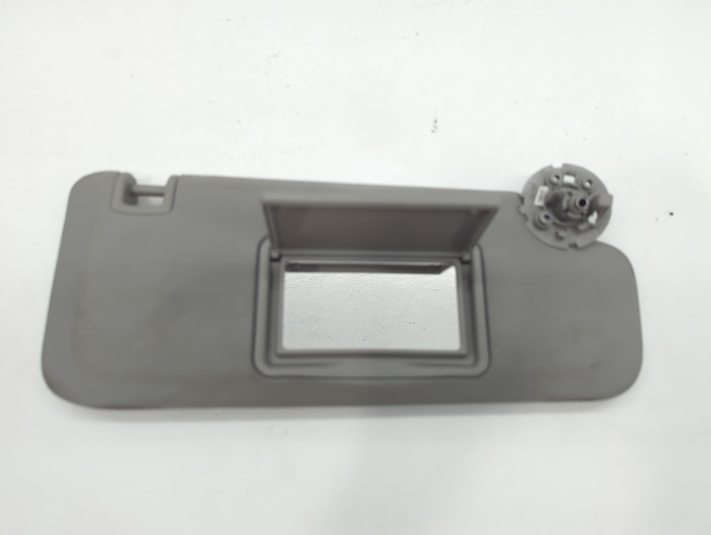 2004-2012 Chevrolet Malibu Sun Visor Shade Replacement Passenger Right Mirror Fits Fits 2004 2005 2008 2009 2010 2011 2012 O