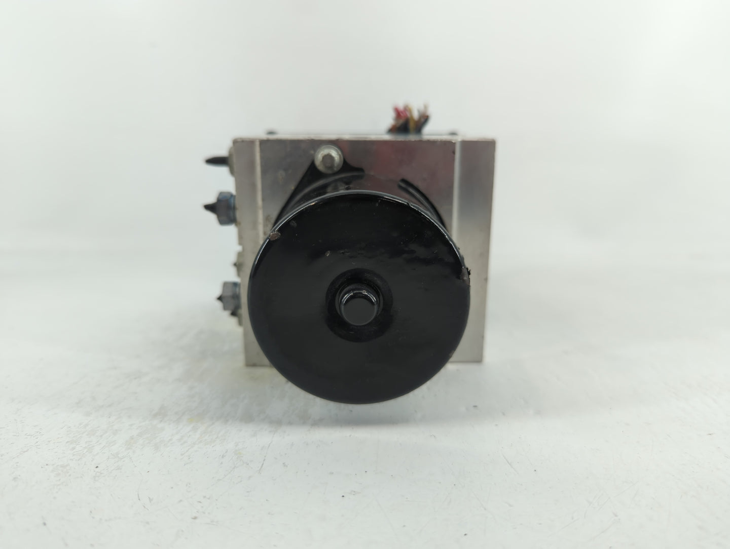 2011 Chevrolet Malibu ABS Pump Control Module Replacement P/N:224259-106 20908731 Fits OEM Used Auto Parts - Oemusedautopart