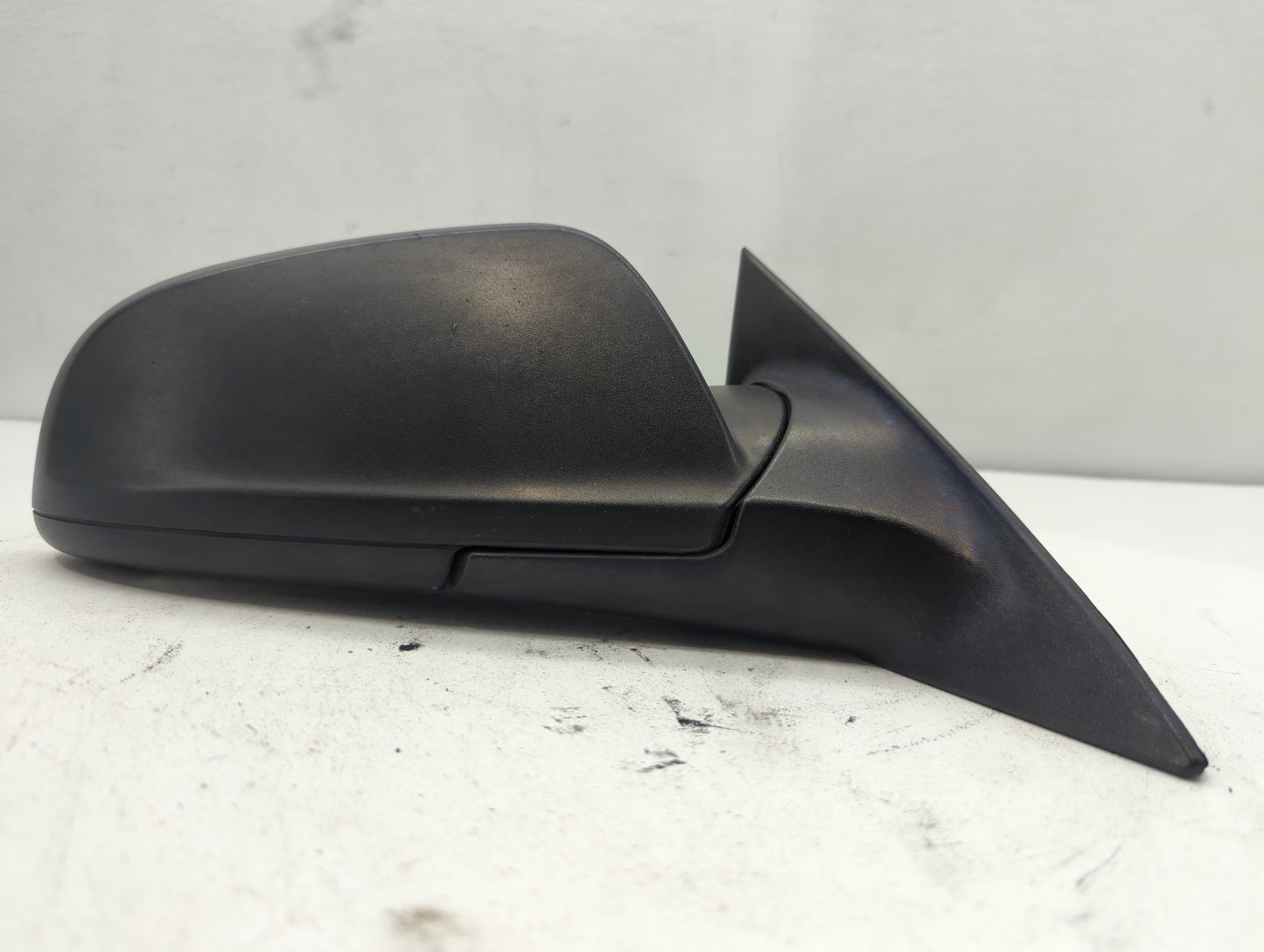 2008-2012 Chevrolet Malibu Passenger Side View Mirror - Right Door Mirror OEM Used - Oemusedautoparts1.com