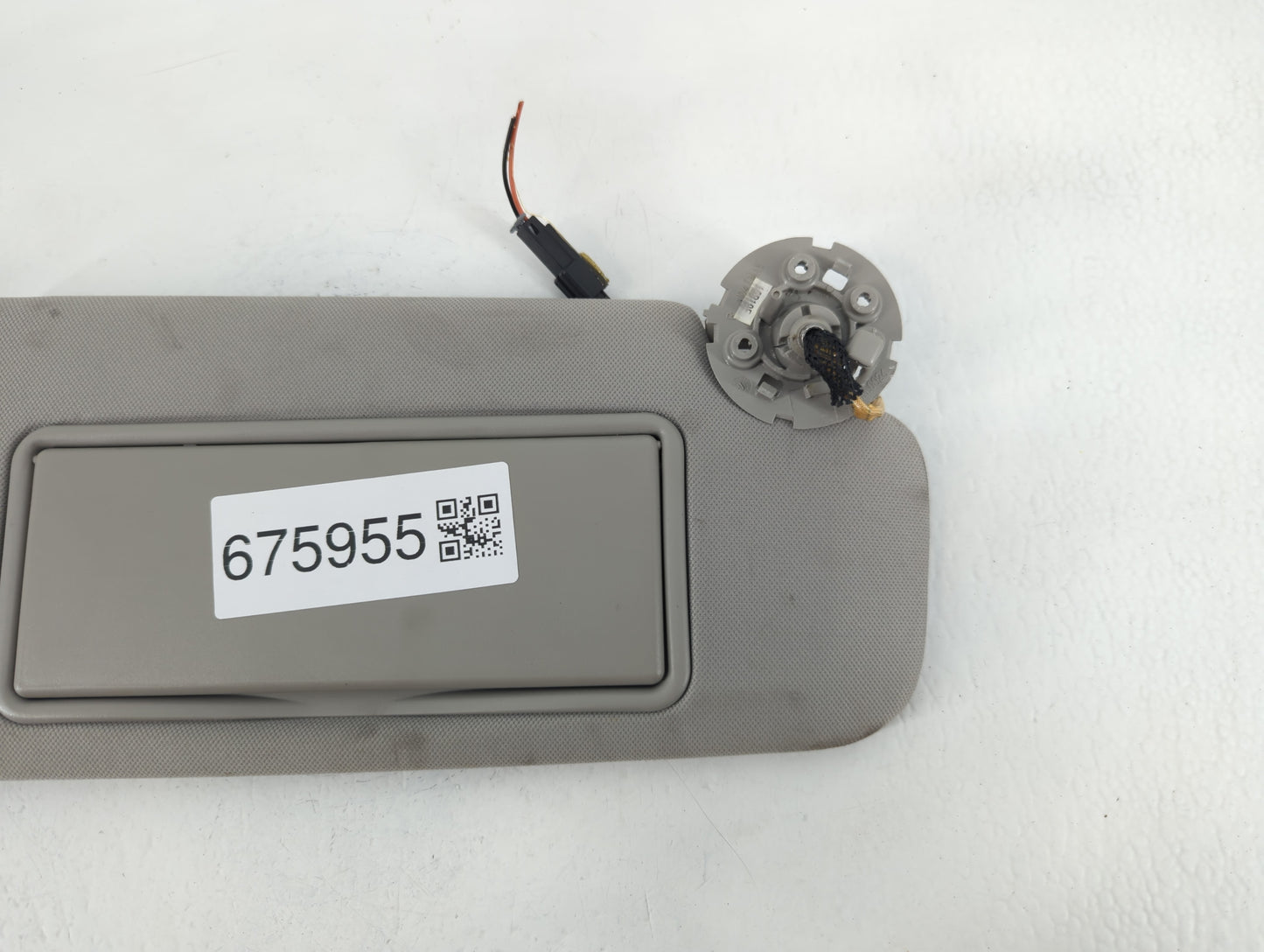 2004-2012 Chevrolet Malibu Sun Visor Shade Replacement Passenger Right Mirror Fits Fits 2004 2005 2008 2009 2010 2011 2012 O