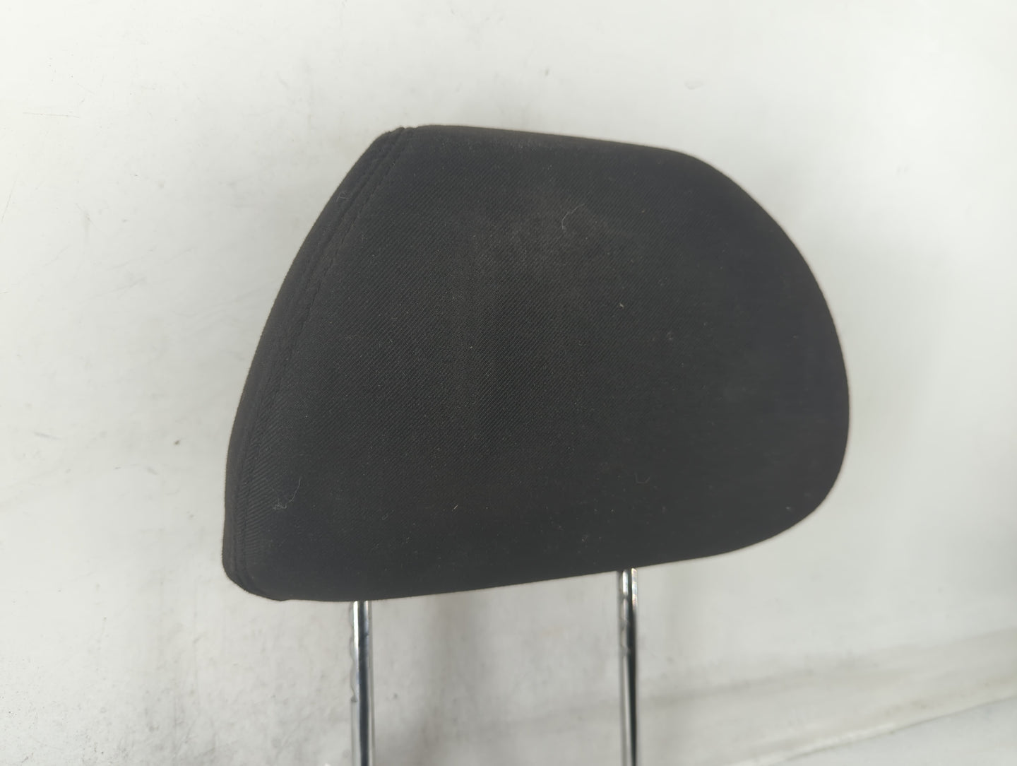 2011-2012 Chevrolet Malibu Headrest Head Rest Front Driver Passenger Seat - Oemusedautoparts1.com