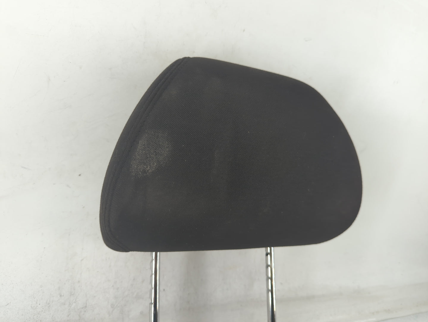 2011-2012 Chevrolet Malibu Headrest Head Rest Front Driver Passenger Seat - Oemusedautoparts1.com