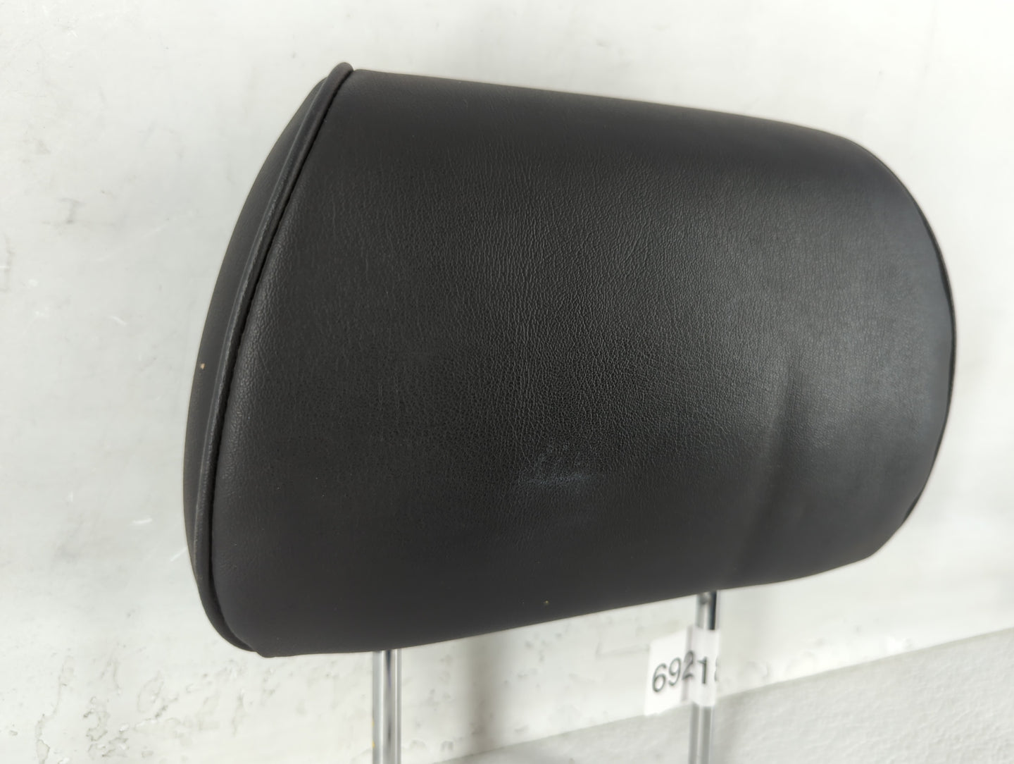 2011-2012 Chevrolet Malibu Headrest Head Rest Rear Seat Fits Fits 2011 2012 OEM Used Auto Parts - Oemusedautoparts1.com