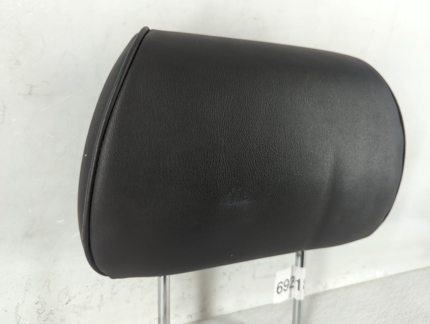 2011-2012 Chevrolet Malibu Headrest Head Rest Rear Seat Fits Fits 2011 2012 OEM Used Auto Parts - Oemusedautoparts1.com