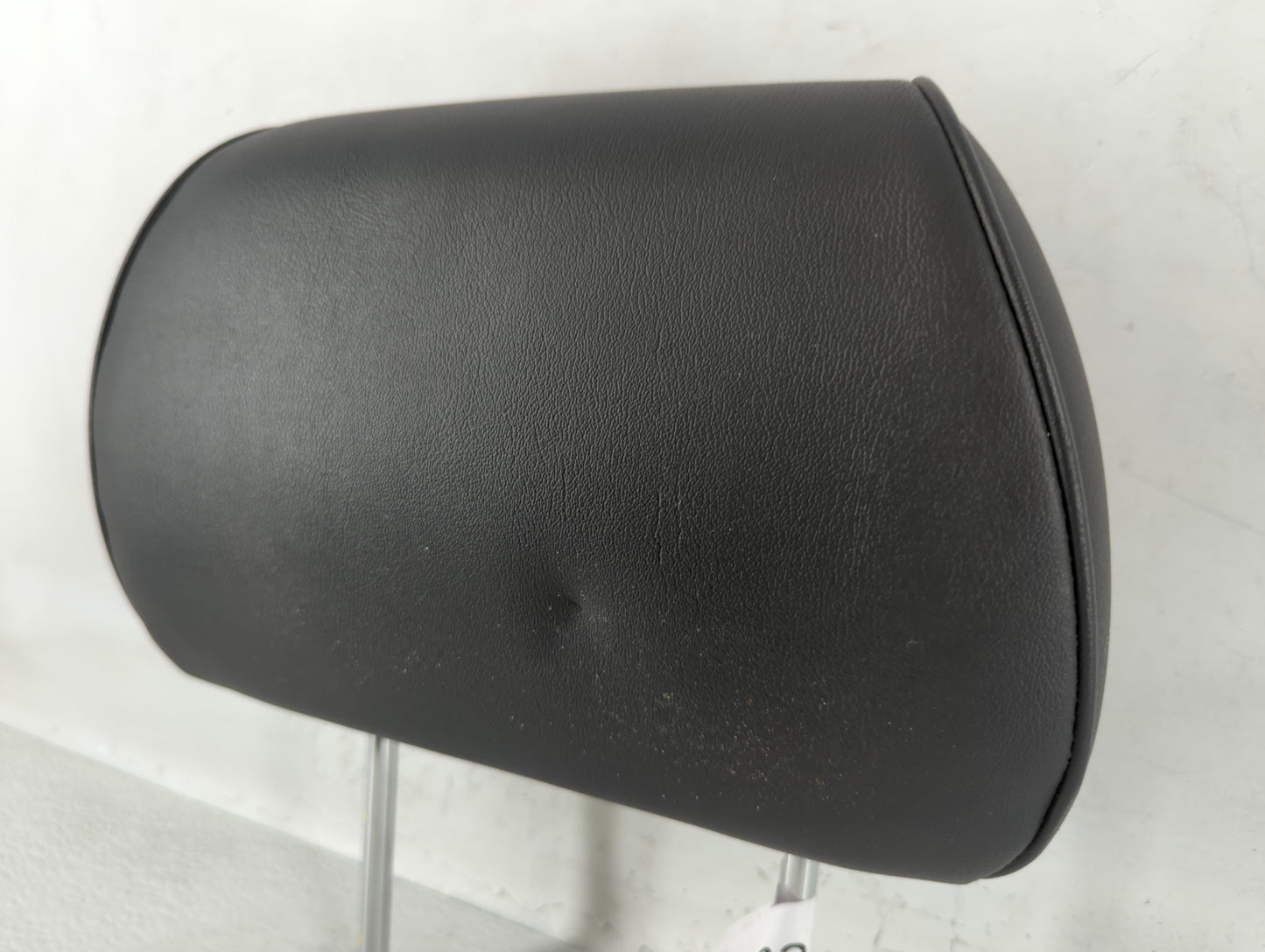 2011-2012 Chevrolet Malibu Headrest Head Rest Rear Seat Fits Fits 2011 2012 OEM Used Auto Parts - Oemusedautoparts1.com