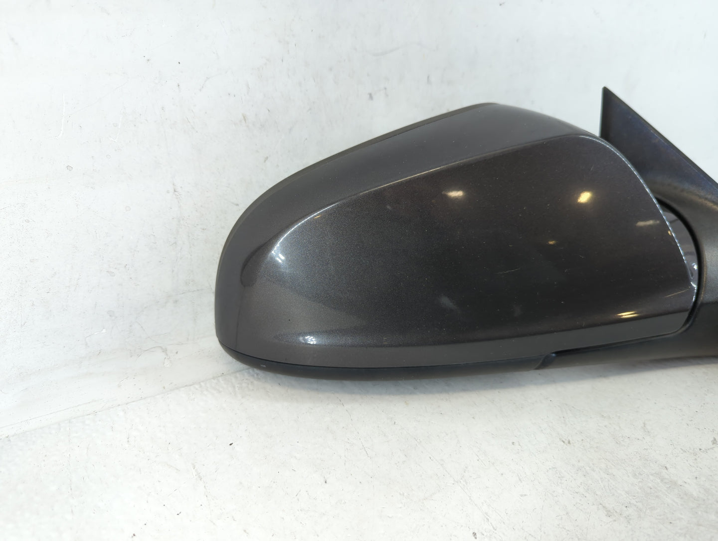 2008-2012 Chevrolet Malibu Passenger Side View Mirror - Right Door Mirror OEM Used - Oemusedautoparts1.com