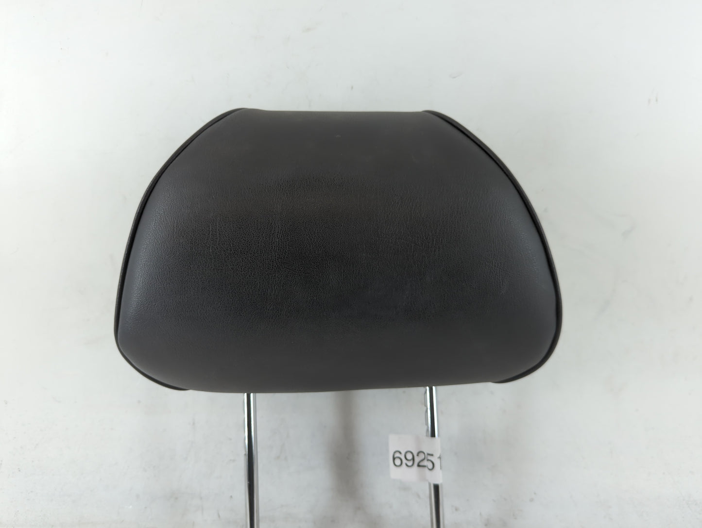 2011-2012 Chevrolet Malibu Headrest Head Rest Front Driver Passenger Seat Fits Fits 2011 2012 OEM Used Auto Parts - Oemuseda