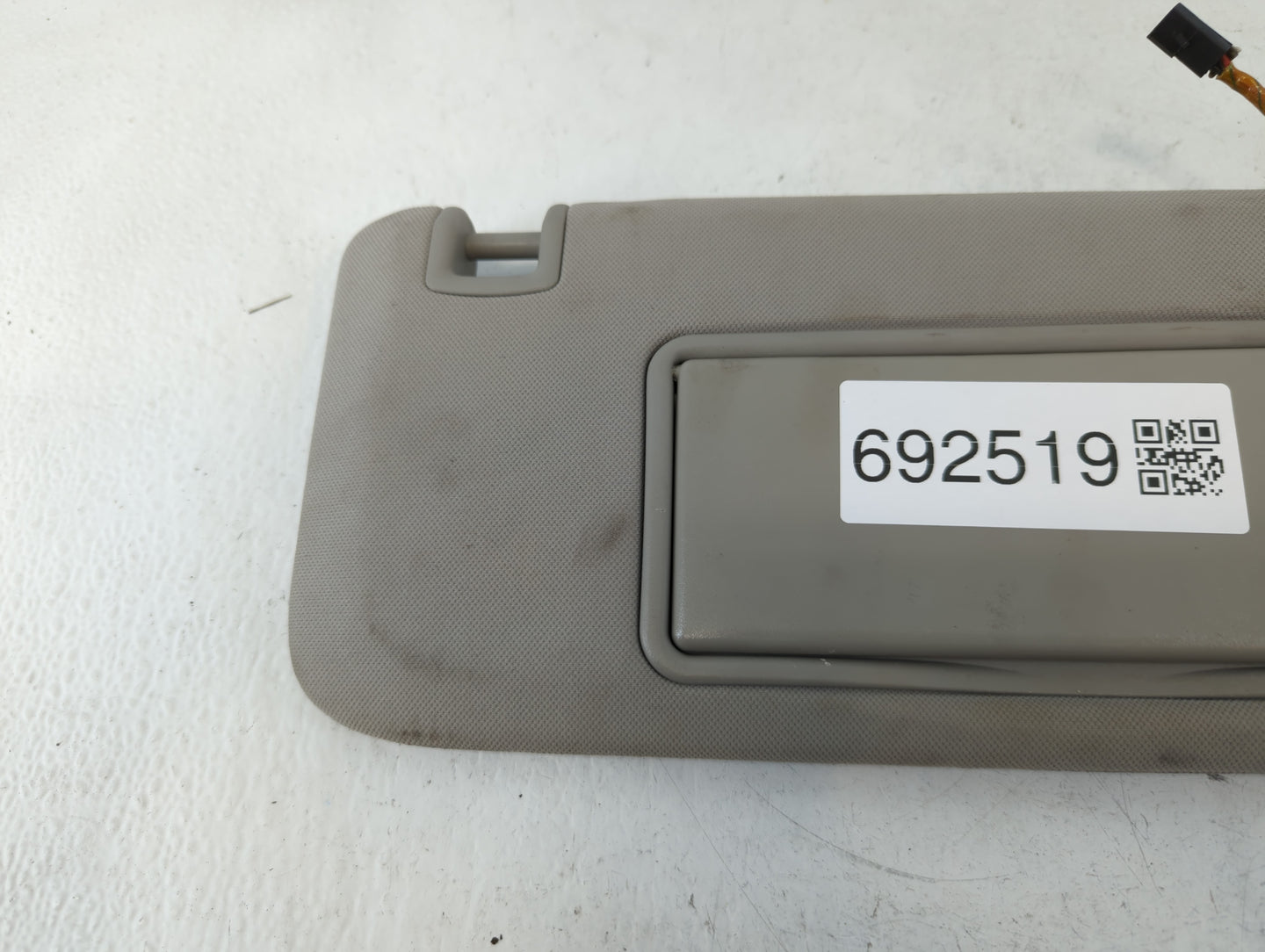 2004-2012 Chevrolet Malibu Sun Visor Shade Replacement Passenger Right Mirror Fits Fits 2004 2005 2008 2009 2010 2011 2012 O