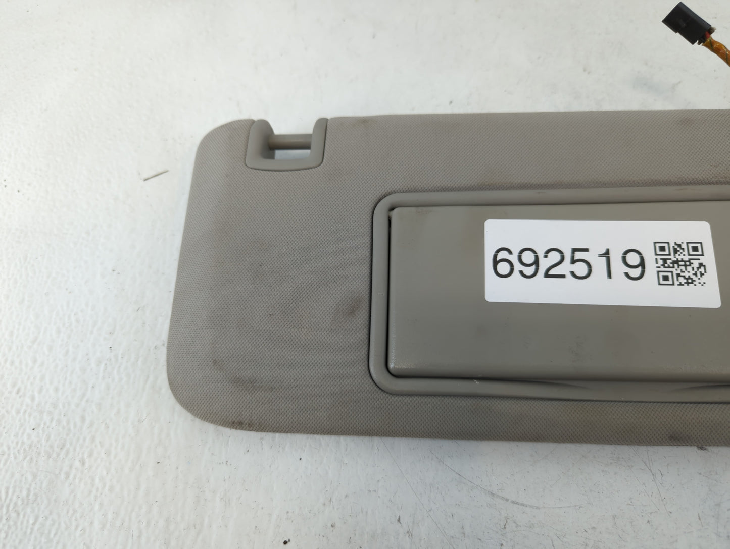 2004-2012 Chevrolet Malibu Sun Visor Shade Replacement Passenger Right Mirror Fits Fits 2004 2005 2008 2009 2010 2011 2012 O