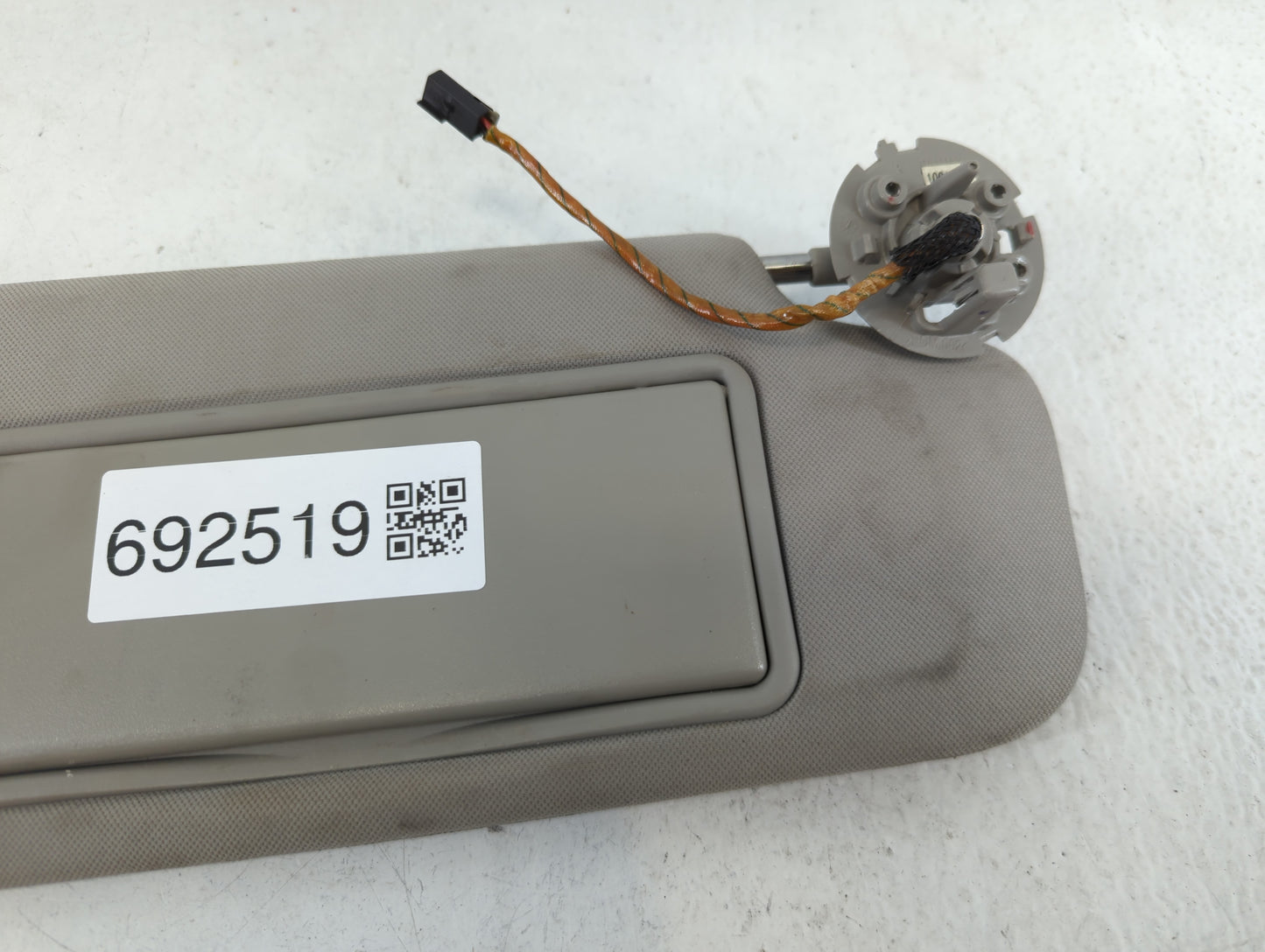 2004-2012 Chevrolet Malibu Sun Visor Shade Replacement Passenger Right Mirror Fits Fits 2004 2005 2008 2009 2010 2011 2012 O