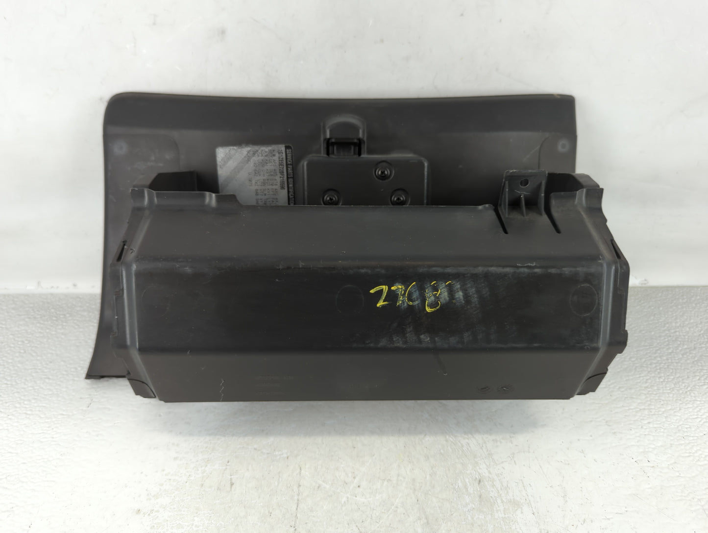2011 Chevrolet Malibu Passenger Glove Box Door Storage Compartment 693954 - Oemusedautoparts1.com