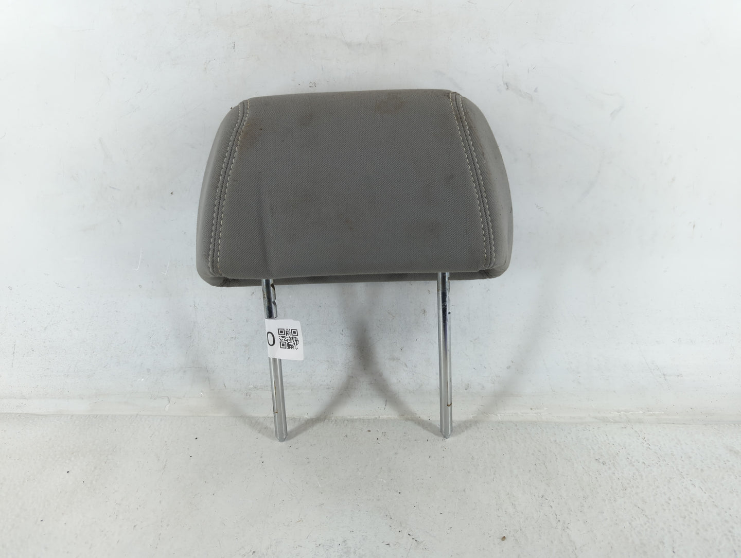 2011-2012 Chevrolet Malibu Headrest Head Rest Rear Seat Dark Grey - Oemusedautoparts1.com