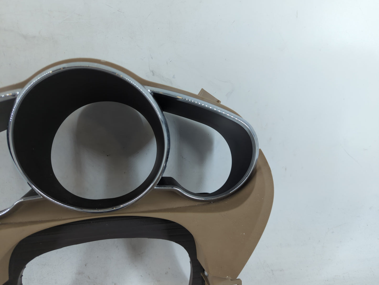 2011 Chevrolet Malibu Instrument Cluster Bezel - Oemusedautoparts1.com