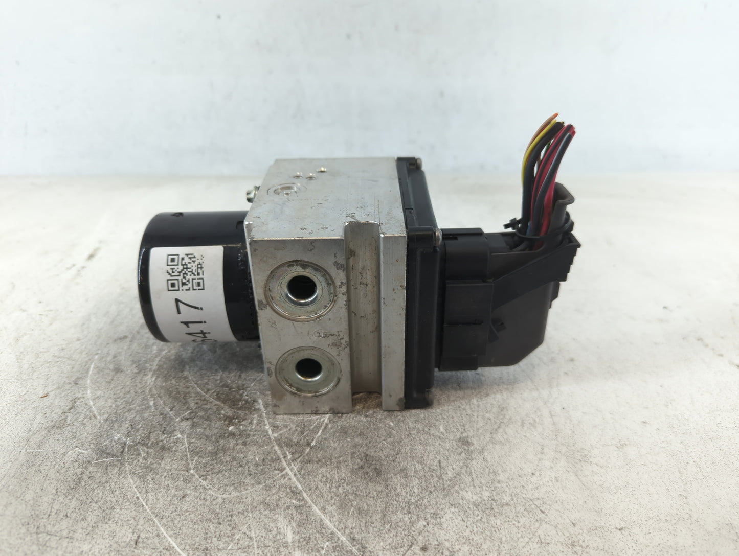 2011 Chevrolet Malibu ABS Pump Control Module Replacement P/N:224259-106 20908731 Fits OEM Used Auto Parts - Oemusedautopart
