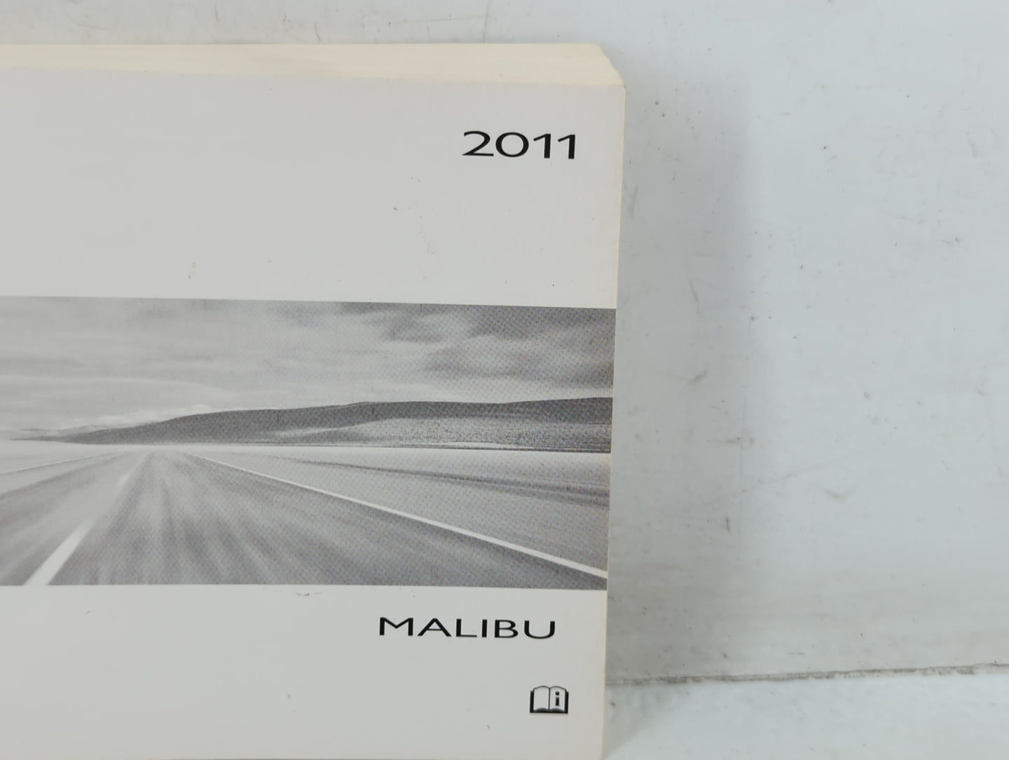 2011 Chevrolet Malibu Owners Manual Book Guide P/N:20786885 A OEM Used Auto Parts - Oemusedautoparts1.com