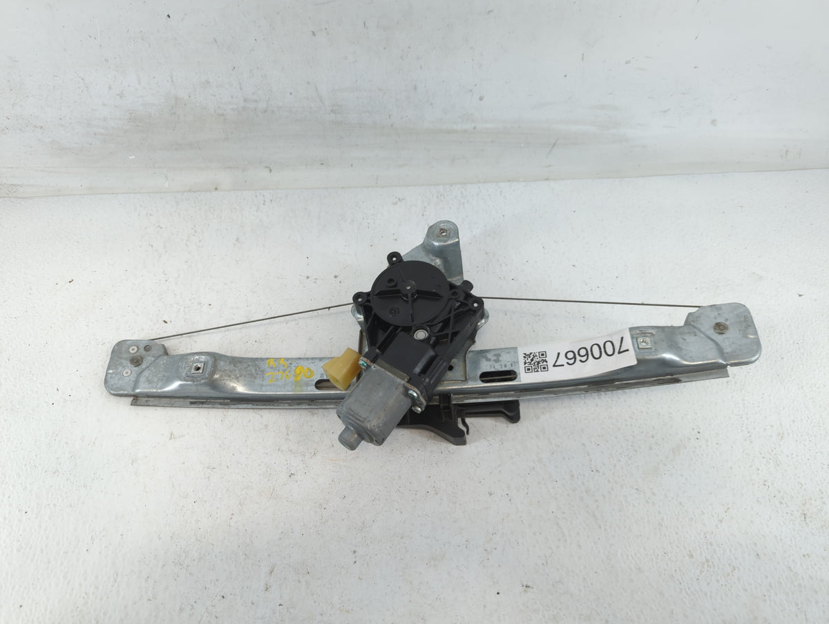2008-2012 Chevrolet Malibu Used Window Regulator Right Passenger Rear 700667 - Oemusedautoparts1.com