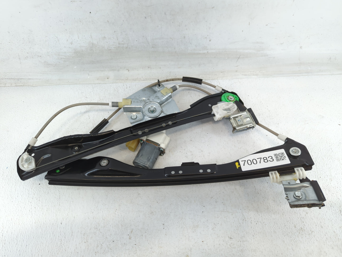 2009-2012 Chevrolet Malibu Used Window Regulator Passenger Front 700783 - Oemusedautoparts1.com