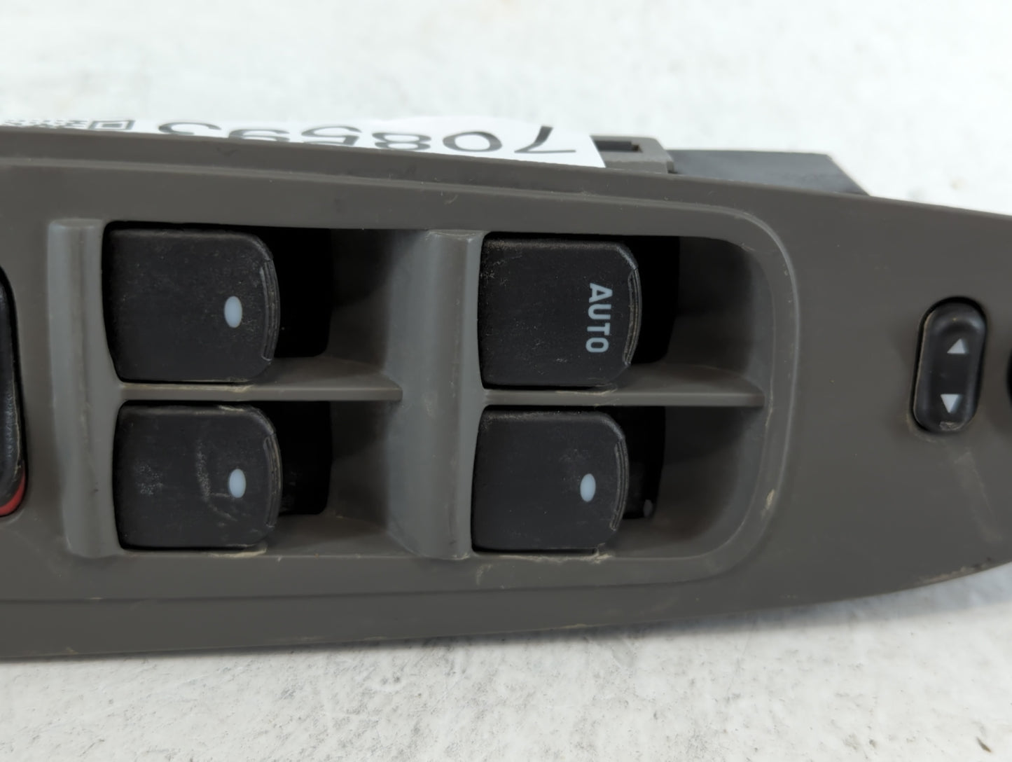2010-2011 Chevrolet Malibu Master Power Window Switch Replacement Driver Side Left P/N:2430 A1 20807220 Fits Fits 2010 2011 