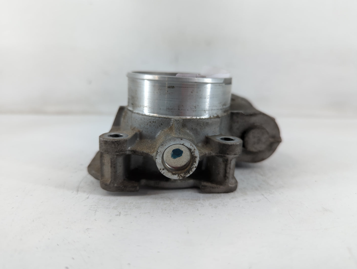 2008-2012 Chevrolet Malibu Throttle Body P/N:4913C 186AA. Fits Fits 2007 2008 2009 2010 2011 2012 OEM Used Auto Parts - Oemu