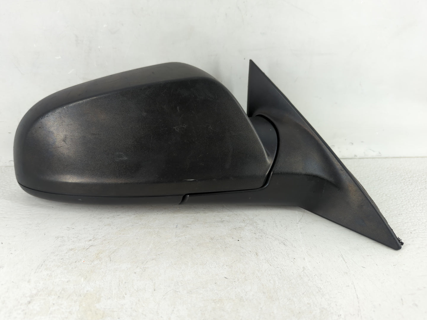 2008-2012 Chevrolet Malibu Passenger Side View Mirror - Right Door Mirror OEM Used - Oemusedautoparts1.com