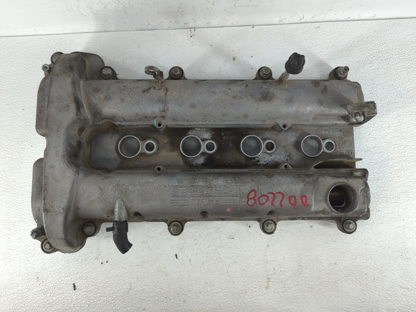 2011 Chevrolet Malibu Driver Left Cylinder Head Valve Cover P/N:T105180115 Fits OEM Used Auto Parts - Oemusedautoparts1.com