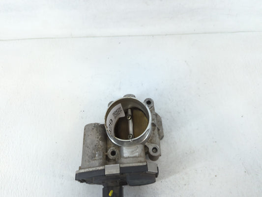 2008-2012 Chevrolet Malibu Throttle Body P/N:AA186AA1376C Fits Fits 2007 2008 2009 2010 2011 2012 OEM Used Auto Parts - Oemu