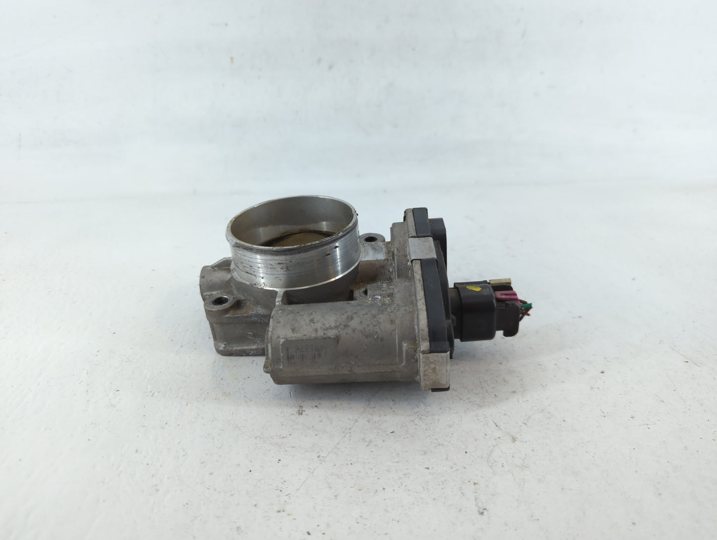 2008-2012 Chevrolet Malibu Throttle Body P/N:AA186AA1376C Fits Fits 2007 2008 2009 2010 2011 2012 OEM Used Auto Parts - Oemu
