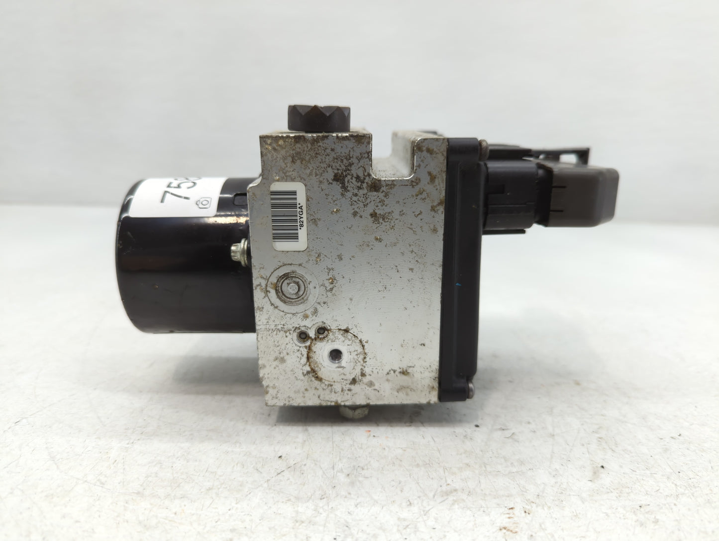 2011 Chevrolet Malibu ABS Pump Control Module Replacement P/N:(P)20908731 Fits OEM Used Auto Parts - Oemusedautoparts1.com