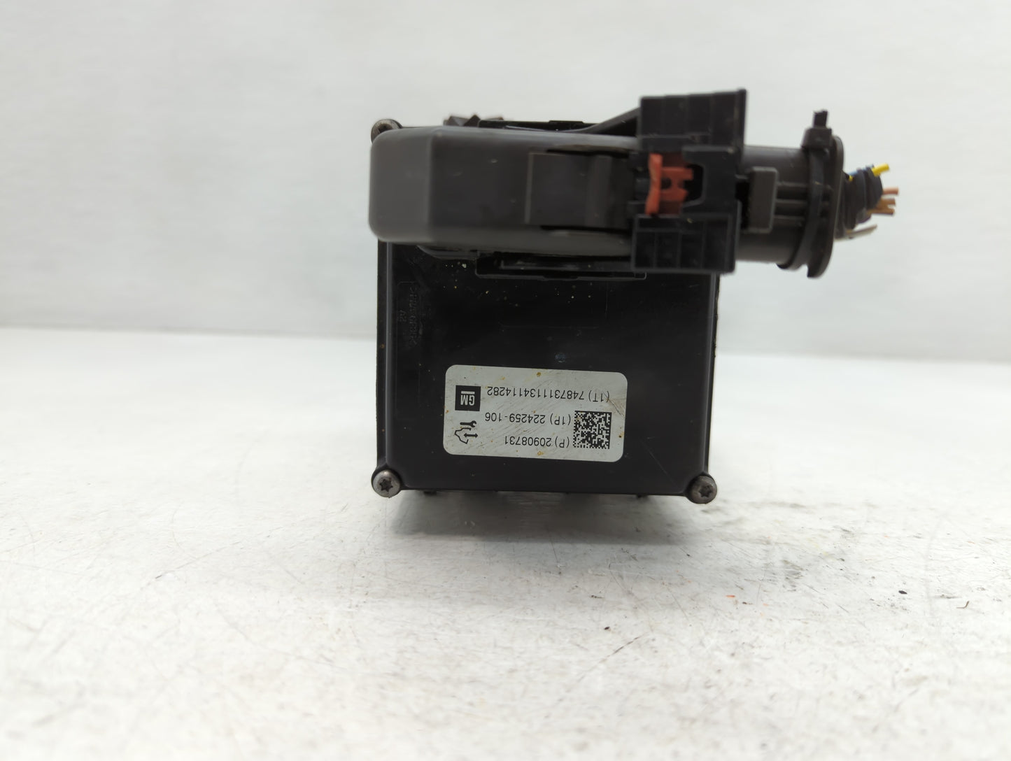 2011 Chevrolet Malibu ABS Pump Control Module Replacement P/N:(P)20908731 Fits OEM Used Auto Parts - Oemusedautoparts1.com