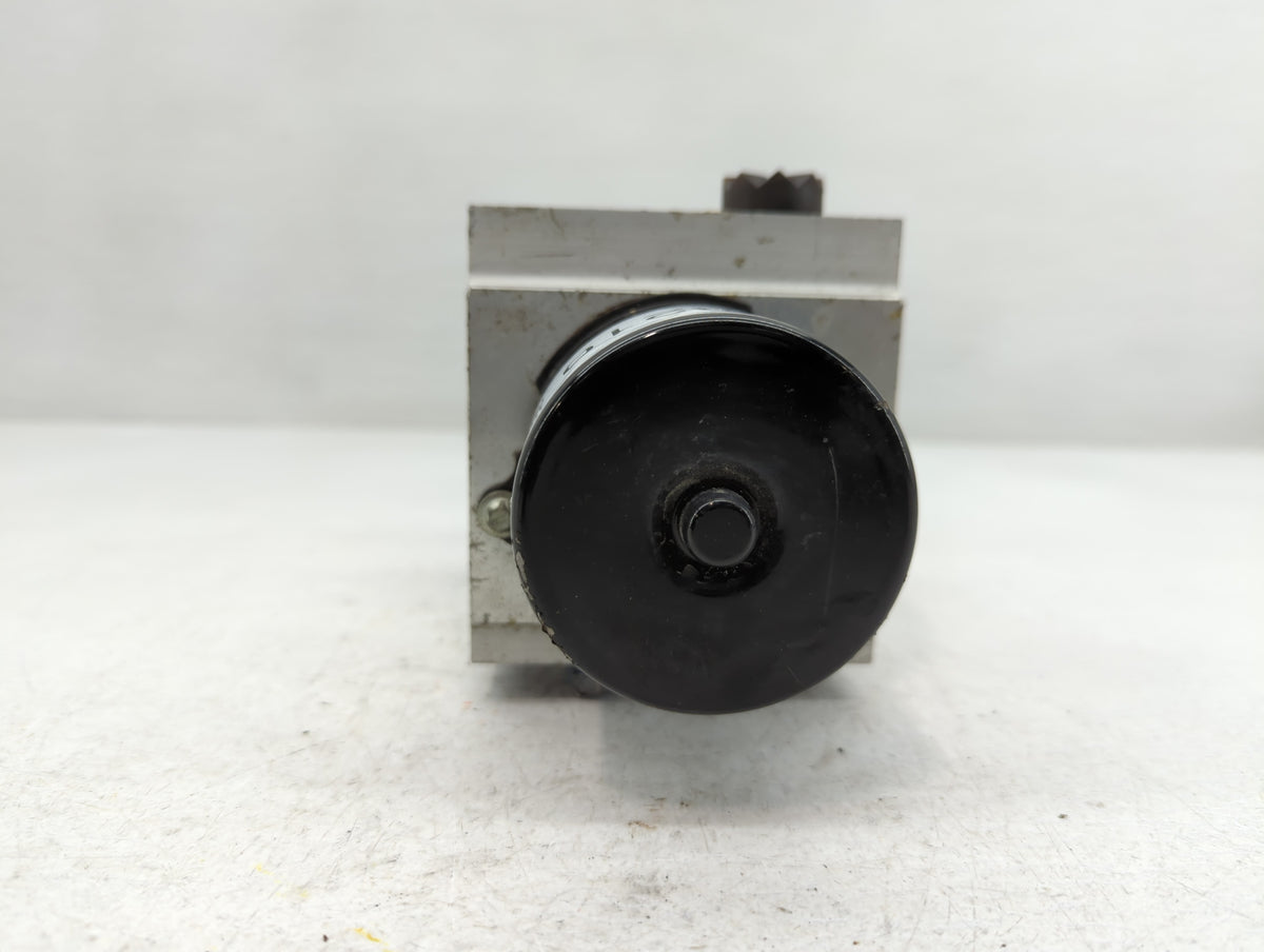2011 Chevrolet Malibu Anti-Lock Brake ABS Pump Module Actuator OEM P/N:(P)20908731 Fits OEM Used Auto Parts - Oemusedautopar