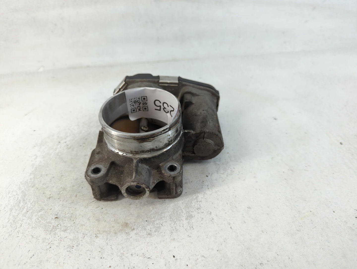 2008-2012 Chevrolet Malibu Throttle Body P/N:AA186AA2227 Fits Fits 2007 2008 2009 2010 2011 2012 OEM Used Auto Parts - Oemus