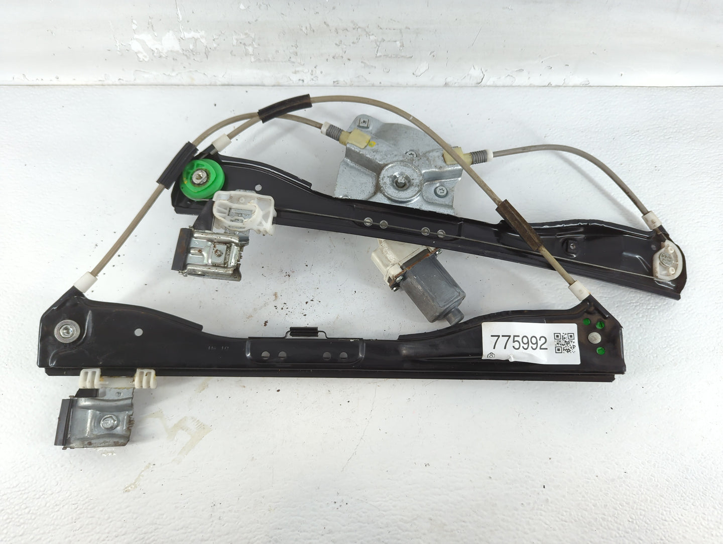 2010-2012 Chevrolet Malibu Driver Front Left Power Window Motor - Oemusedautoparts1.com
