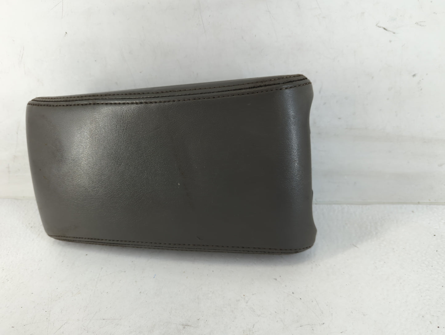 2011 Chevrolet Malibu Center Console Armrest Cover Lid Fits OEM Used Auto Parts - Oemusedautoparts1.com
