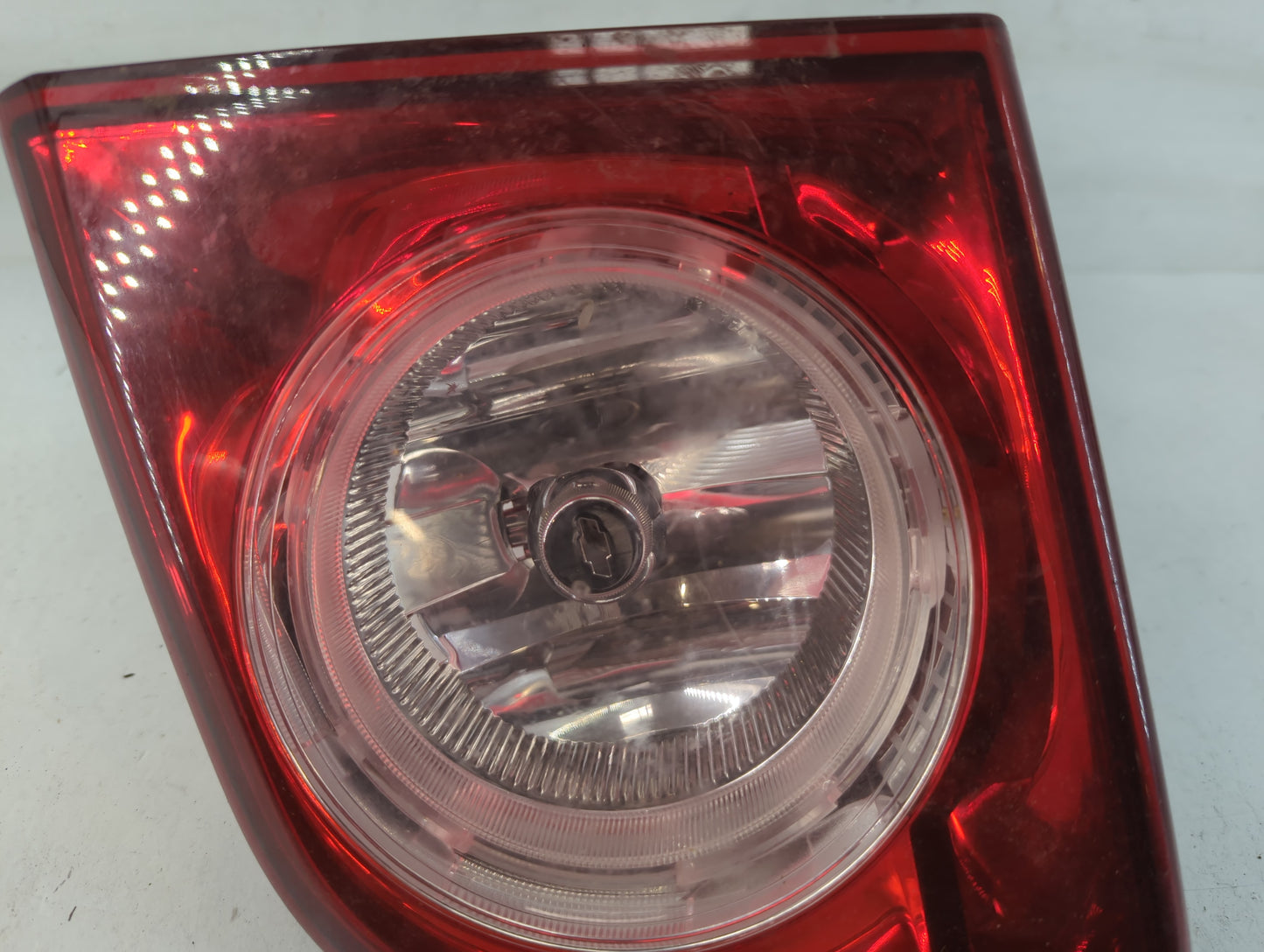 2008-2012 Chevrolet Malibu Tail Light Assembly Passenger Right OEM P/N:15271121 Fits Fits 2008 2009 2010 2011 2012 OEM Used 