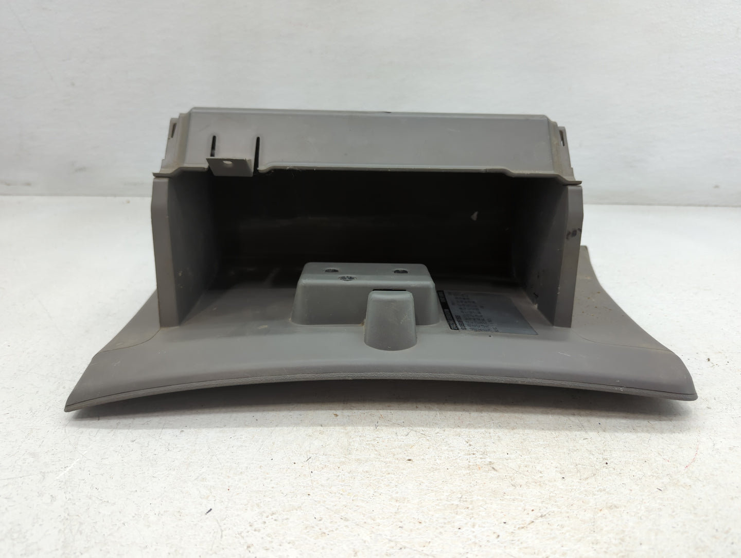2011 Chevrolet Malibu Passenger Glove Box Door Storage Compartment - Oemusedautoparts1.com